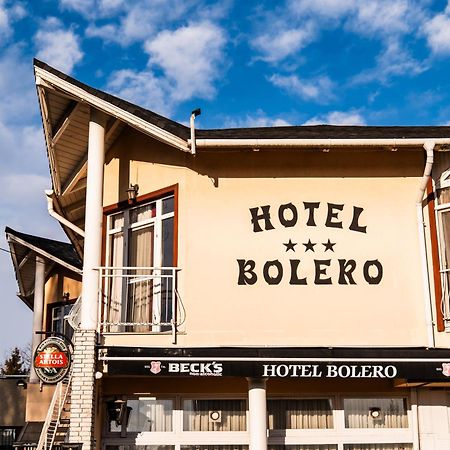 Hotel Bolero Дьор Екстериор снимка